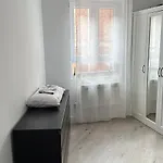 Pisito De Ainho León