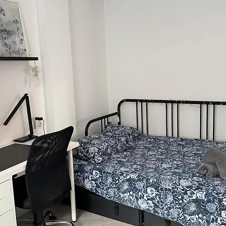 Pisito De Ainho レオン